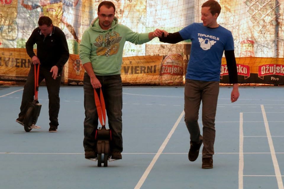 Airwheel Self-balancing Electric Unicycles and Scooters