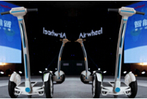 Умный Airwheel два колеса самобалансирующейся электрические скутеры, рождены, чтобы быть интеллигентая(ый)