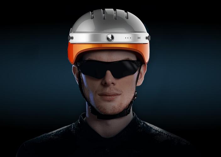 Airwheel C5 intelligent helmet perhaps is the most favorite one for you.