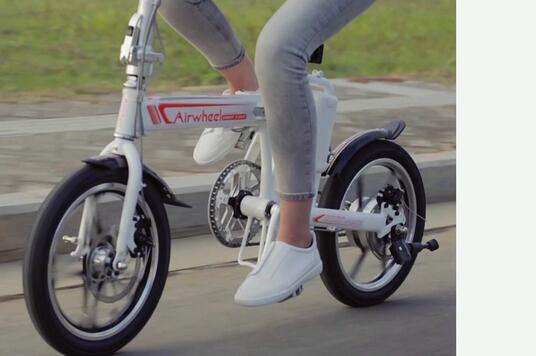 Выберите Airwheel R5 велосипед Электрический assist для лучшего и более прекрасной жизни.