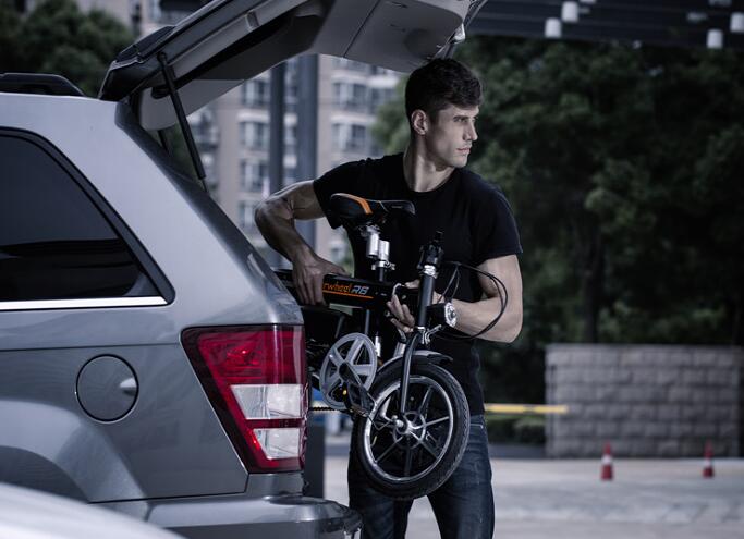 Airwheel elevou drasticamente a experiência do usuário, melhorando cada detalhe. 